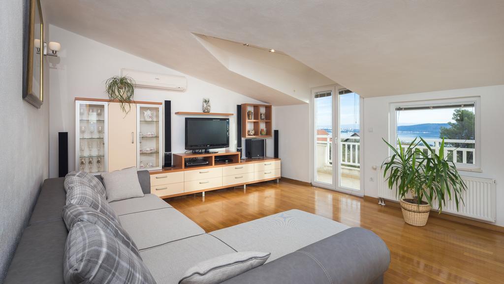 Apartment Marelux Kaštela Esterno foto
